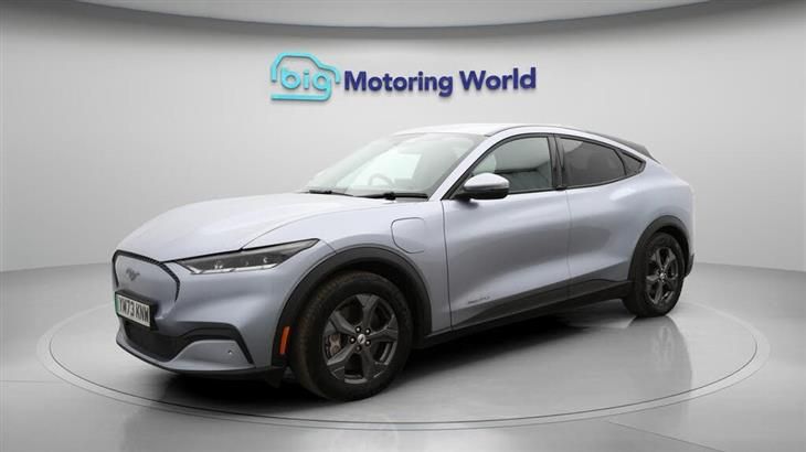 Ford Mustang Mach-E Ford Mustang Mach-E Standard Range 70kWh SUV 5dr Electric Automatic (269 ps) — миниатюра 4