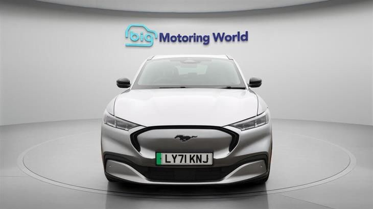 Ford Mustang Mach-E Ford Mustang Mach-E Standard Range 70kWh SUV 5dr Electric Automatic AWD (269 ps) — миниатюра 3