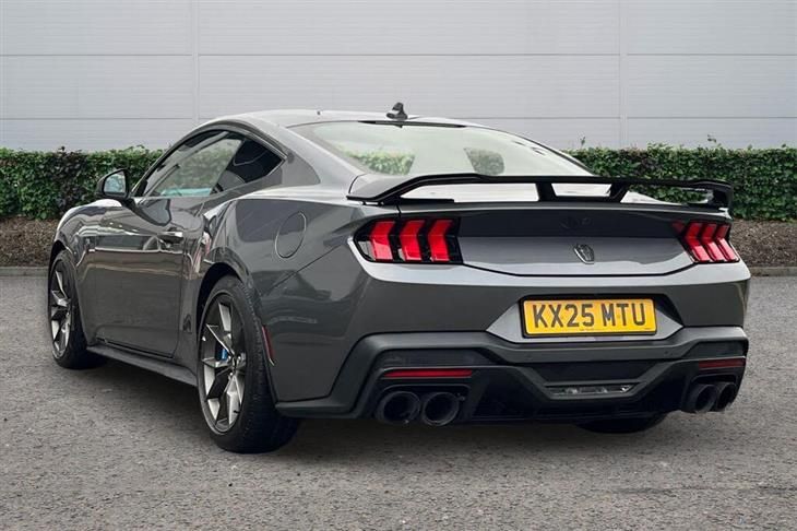 Ford Mustang Ford Mustang 5.0 V8 Dark Horse 2dr — миниатюра 2