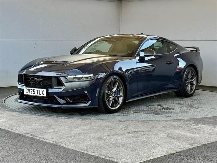 Ford Mustang Ford Mustang 5.0 V8 Dark Horse Coupe 2dr Petrol SelShift Euro 6 (453 ps), EX Demo, Heated Seats And Steering Wheel, Rev Camera, — миниатюра 4