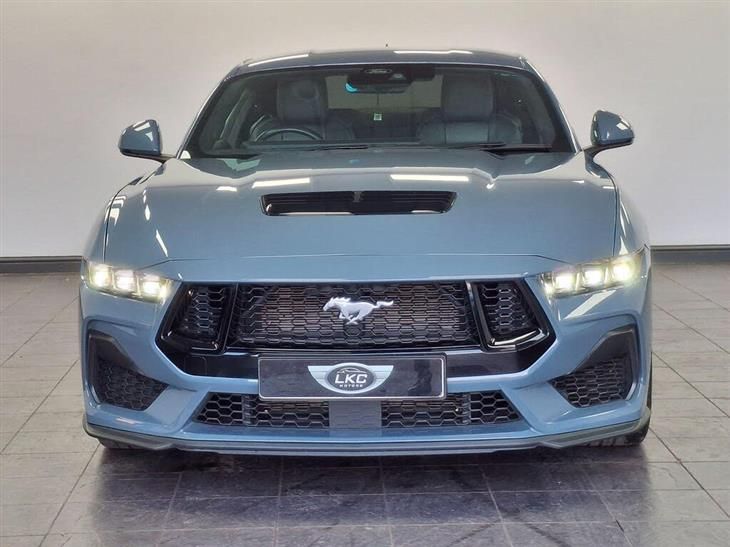 Ford Mustang Ford Mustang 5.0 V8 GT SelShift Euro 6 2dr — миниатюра 3