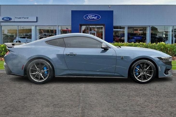 Ford Mustang Ford Mustang Dark Horse — миниатюра 3