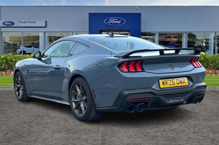 Ford Mustang Ford Mustang Dark Horse — миниатюра 2