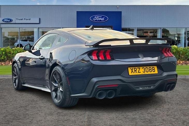 Ford Mustang Ford Mustang Dark Horse — миниатюра 2