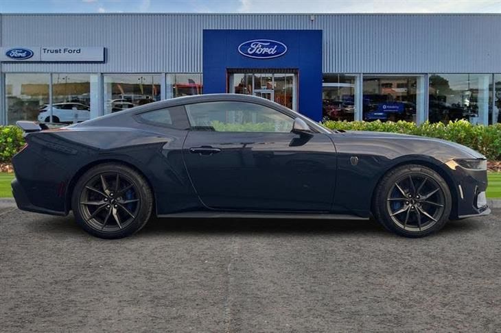 Ford Mustang Ford Mustang Dark Horse — миниатюра 3