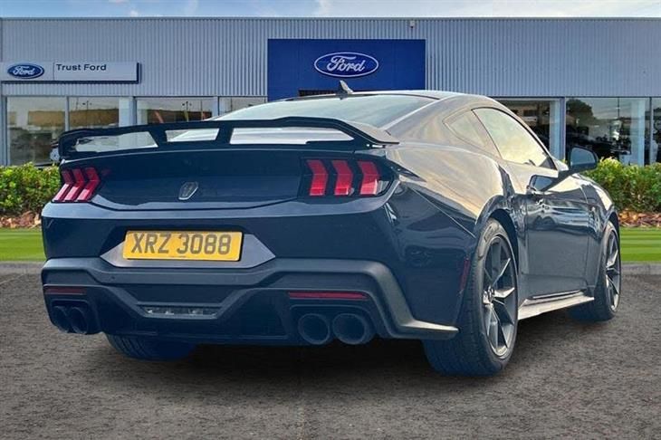 Ford Mustang Ford Mustang Dark Horse — миниатюра 4