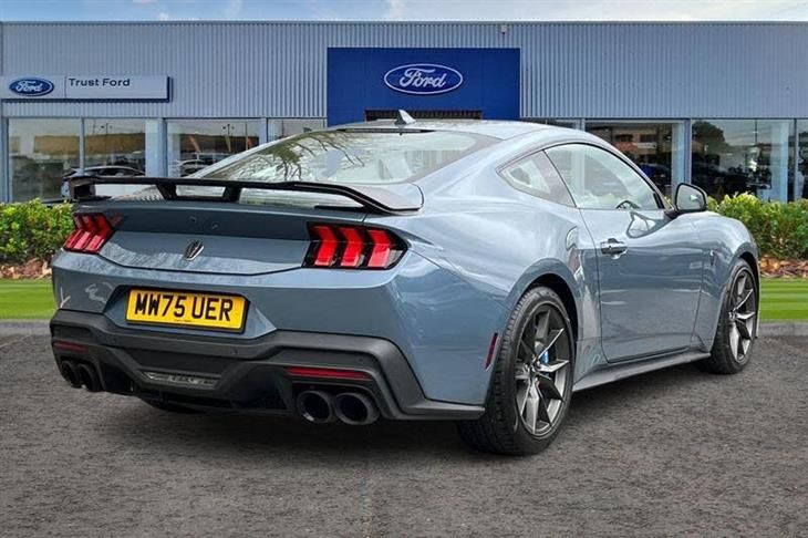 Ford Mustang Ford Mustang Dark Horse — миниатюра 4