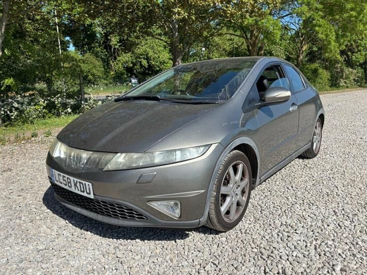 Cheap Honda Civic 1.8 i-VTEC EX Hatchback 5dr Petrol Manual (156 g/km, 138 bhp) for sale in Newport Pagnell, Buckinghamshire