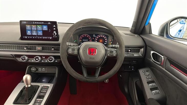 Honda Civic Type-R Honda Civic 2.0 VTEC Turbo Type R 5dr — миниатюра 3