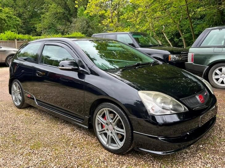 Honda Civic TYPE-R  SUPER LOW MILESFANTASTIC SERVICE HISTORY