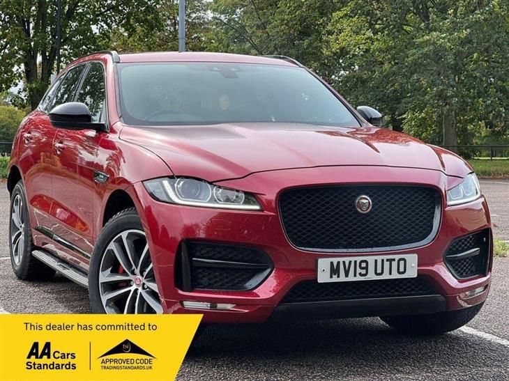 Jaguar F-PACE