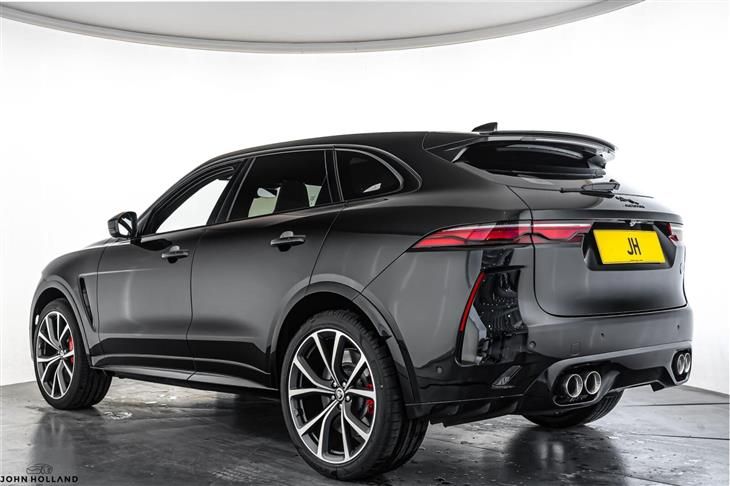 Jaguar F-Pace SVR Jaguar F-pace 5.0 P575 V8 SVR 575 Edition Quickshift AWD Euro 6 (s/s) 5dr — миниатюра 2
