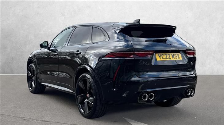 Jaguar F-Pace SVR Jaguar F-PACE 5.0 V8 550 SVR 5dr Auto AWD - 22 inch Alloys - Sliding Pan Roof - Privacy Glass - — миниатюра 2