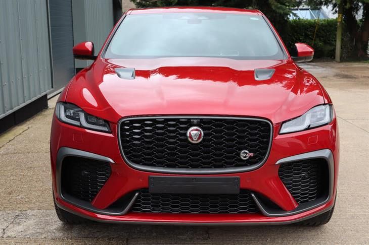 Jaguar F-Pace SVR Jaguar F-PACE SVR — миниатюра 2