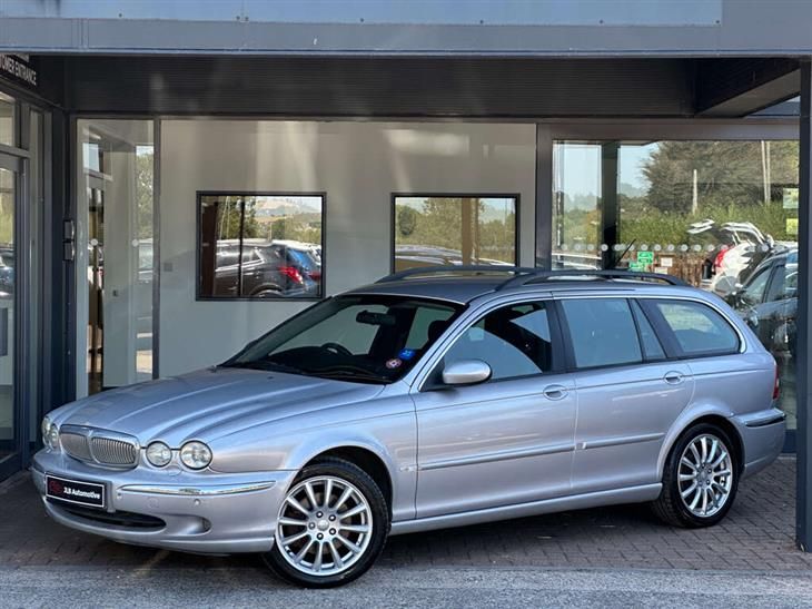 Jaguar X-Type