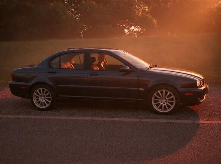 Jaguar X TYPE