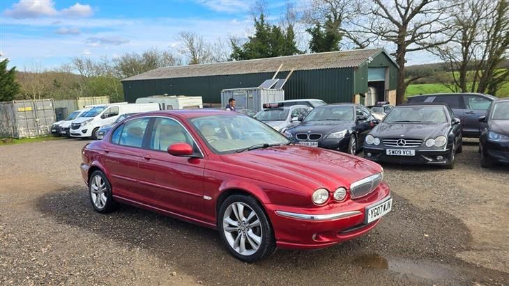Jaguar X-Type