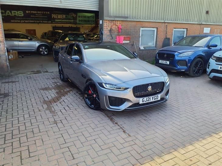 Jaguar XE