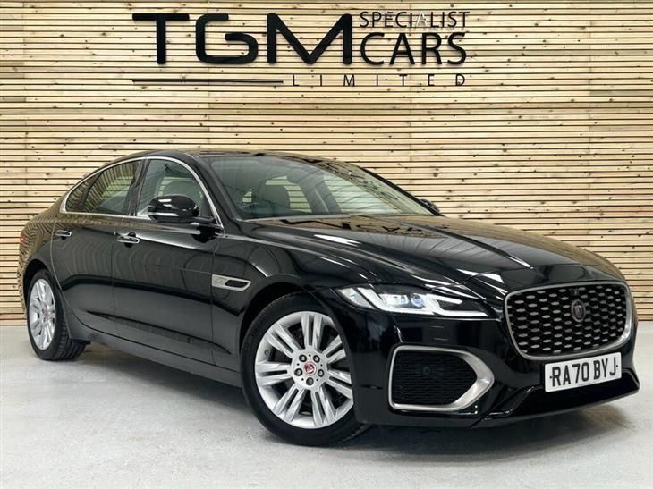Jaguar XF