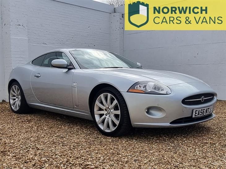 Jaguar XKR