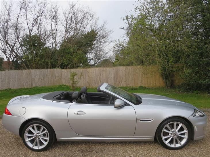 Jaguar XKR