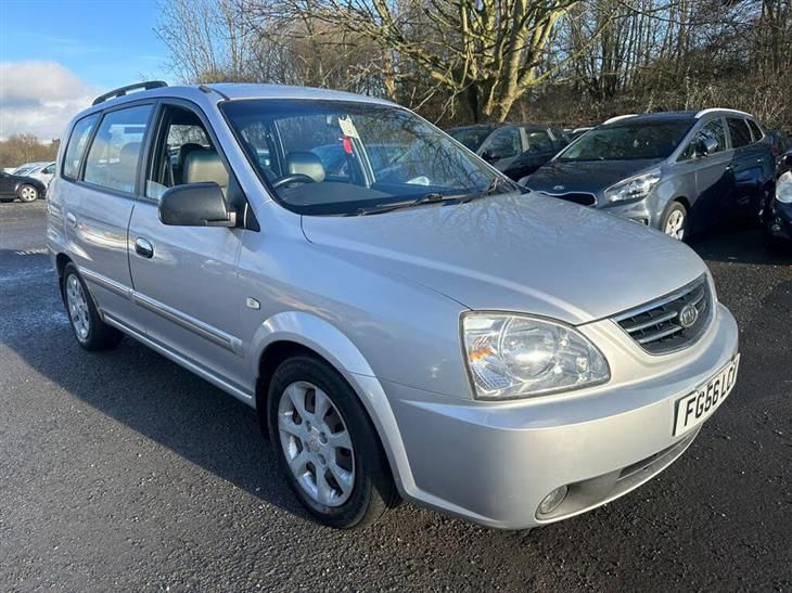 Kia Carens