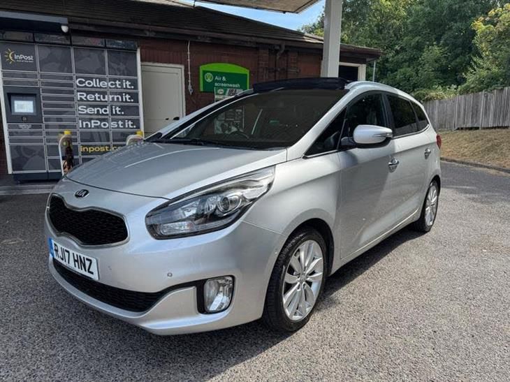 Kia Carens