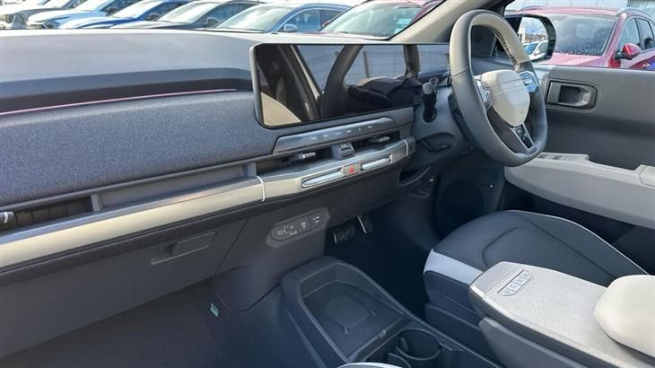 Kia EV3 Kia EV3 81.4kWh GT-Line S Auto 5dr — миниатюра 3