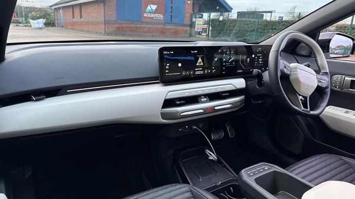 Kia EV4 Kia EV4 81.4 kWh GT-LINE S — миниатюра 3