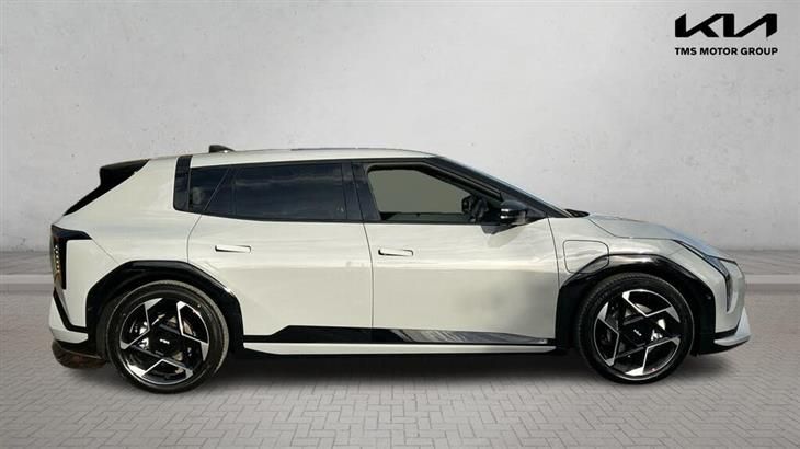 Kia EV4 Kia EV4 81.4 kWh GT-LINE S — миниатюра 4