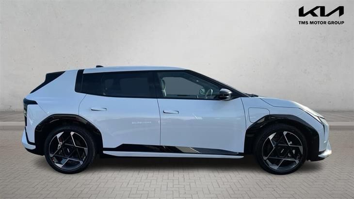 Kia EV4 Kia EV4 81.4kWh GT-Line Auto 5dr — миниатюра 4