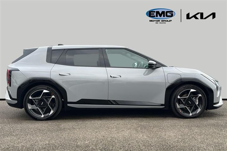 Kia EV4 Kia EV4 81.4kwh Gt Line Hatchback 5dr Electric Auto (201 Bhp) — миниатюра 4