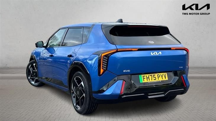 Kia EV4 Kia EV4 81.4kWh GT-Line S Auto 5dr — миниатюра 2