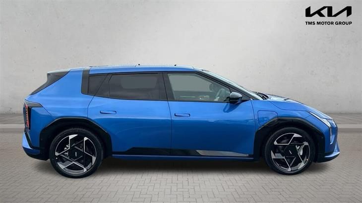 Kia EV4 Kia EV4 81.4kWh GT-Line S Auto 5dr — миниатюра 4