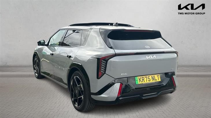 Kia EV4 Kia EV4 81.4kWh GT-Line S Auto 5dr — миниатюра 2