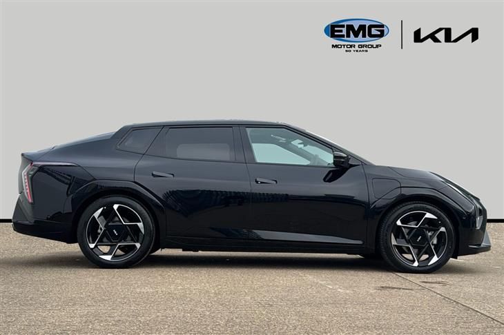 Kia EV4 Kia EV4 81.4kwh Gt Line S Fastback 4dr Electric Auto (201 Bhp) — миниатюра 4