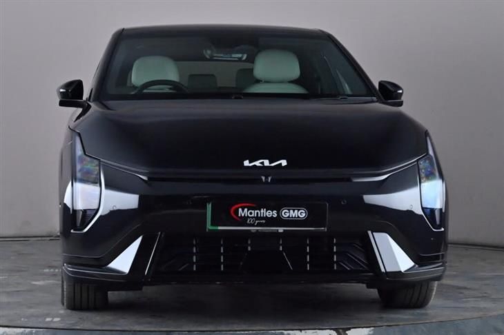 Kia EV4 Kia EV4 81.4kwh Gt Line S Hatchback 5dr Electric Auto (201 Bhp) — миниатюра 3