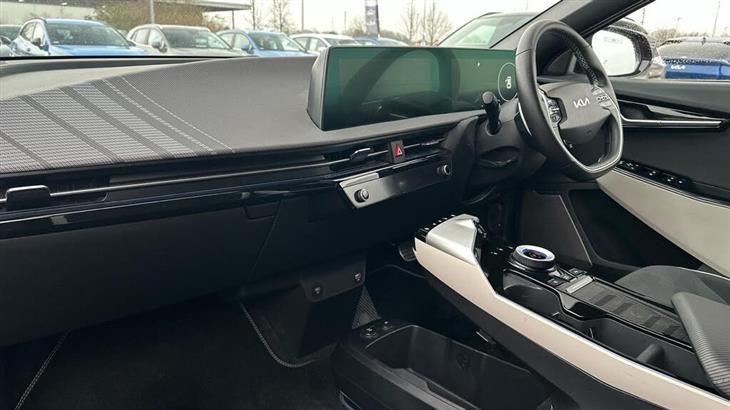 Kia EV6 Kia EV6 77.4 kWh GT-LINE S — миниатюра 3