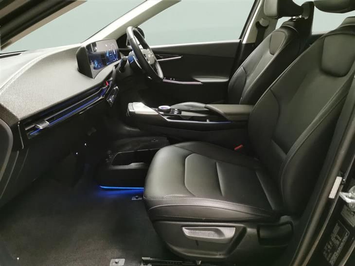 Kia EV6 Kia EV6 77.4kWh Air Hatchback 5dr Electric Auto (225 bhp) — миниатюра 4