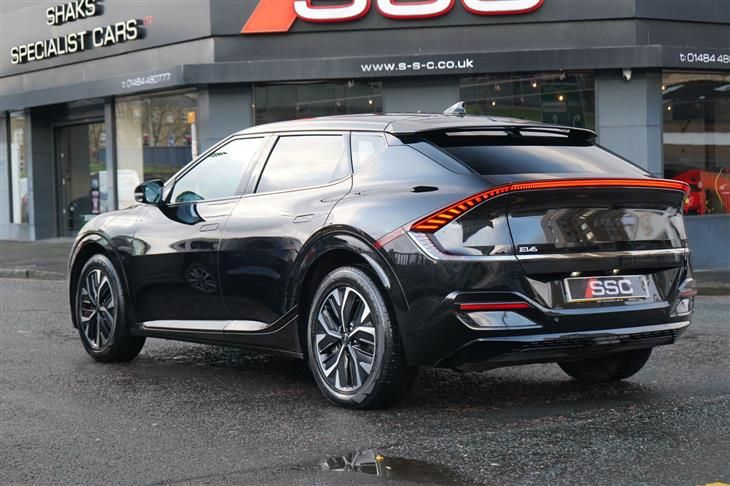 Kia EV6 Kia EV6 77.4kWh GT-Line Auto AWD 5dr — миниатюра 2