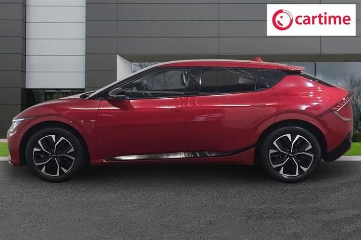 Kia EV6 Kia EV6 77.4kWh GT-Line Hatchback 5dr Electric Auto AWD (320 bhp) Reverse Camera, Front / Rear Parking Sensors, Android Auto / — миниатюра 3