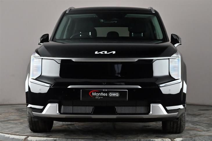Kia EV9 Kia EV9 99.8kwh Air Suv 5dr Electric Auto Rwd (200 Bhp) — миниатюра 3