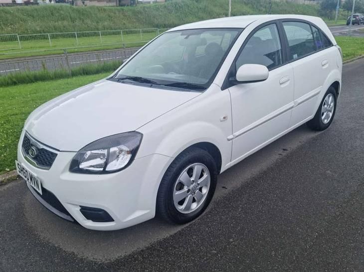 Cheap Kia Rio STRIKE 5-Door for sale in Shotts, Lanarkshire