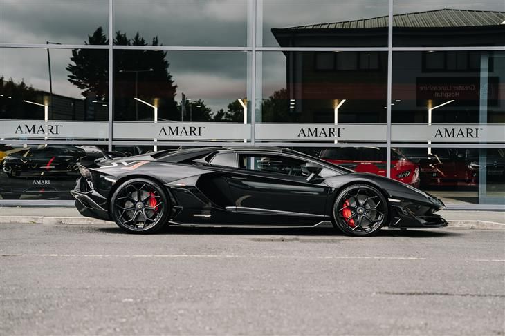 Lamborghini Aventador SVJ cars for sale | PistonHeads UK