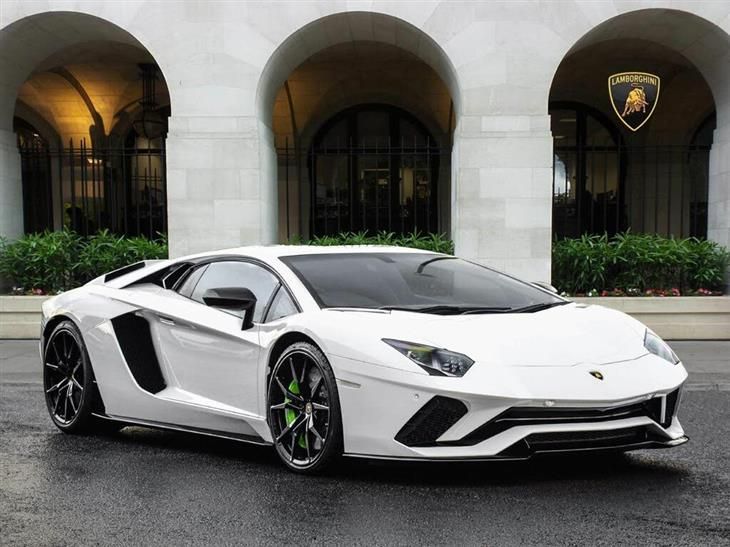 Lamborghini Aventador cars for sale | PistonHeads UK