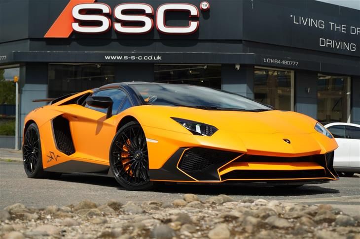 Lamborghini Aventador 6.5 V12 LP 750-4 Superveloce Roadster 2dr Petrol ISR 4WD Euro 6 (750 bhp)