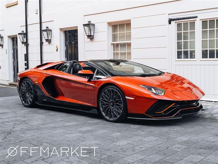 Lamborghini Aventador 6.5 V12 LP 780-4 Ultimae Roadster ISR 4WD Euro 6 2dr