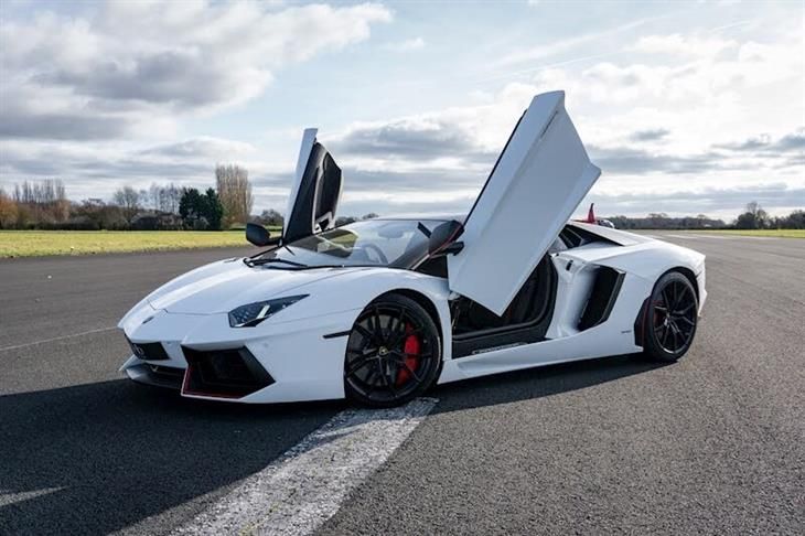 Lamborghini Aventador cars for sale | PistonHeads UK