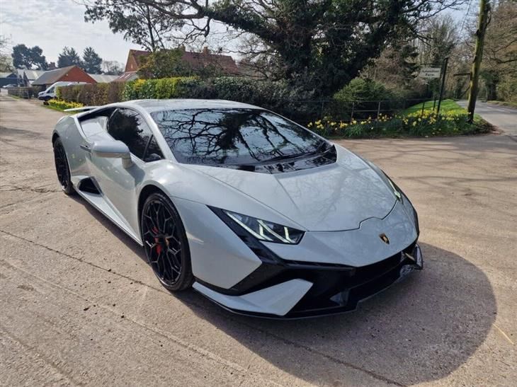 Lamborghini Huracan Lamborghini Huracan 5.2 V10 LP 640-2 Tecnica LDF Euro 6 — миниатюра 2