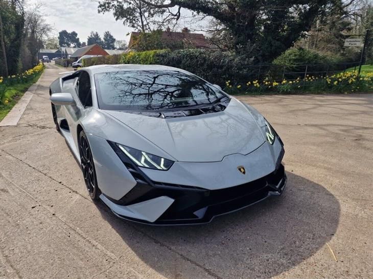 Lamborghini Huracan Lamborghini Huracan 5.2 V10 LP 640-2 Tecnica LDF Euro 6 — миниатюра 4